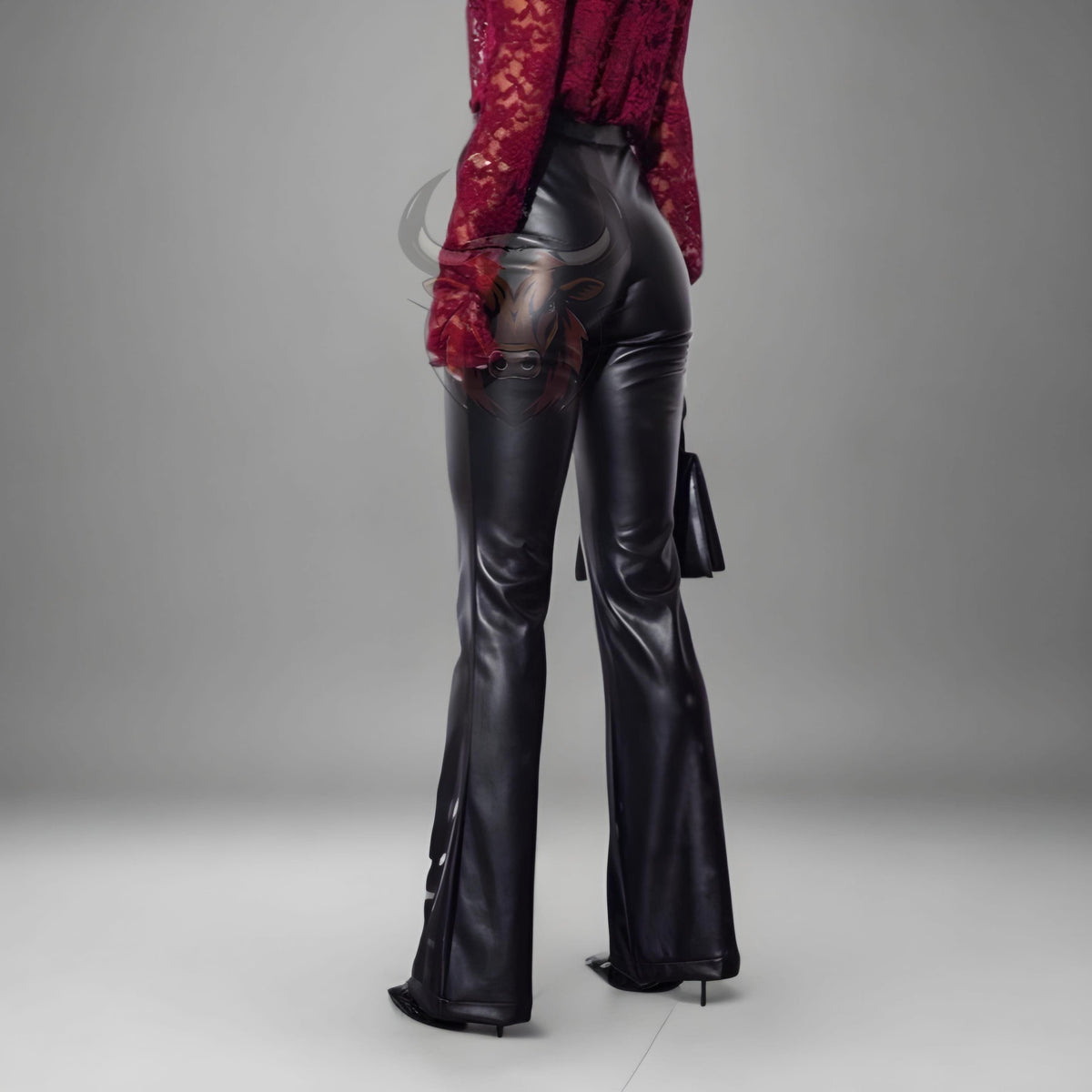 Retro Flattering Fit Leather Outfit