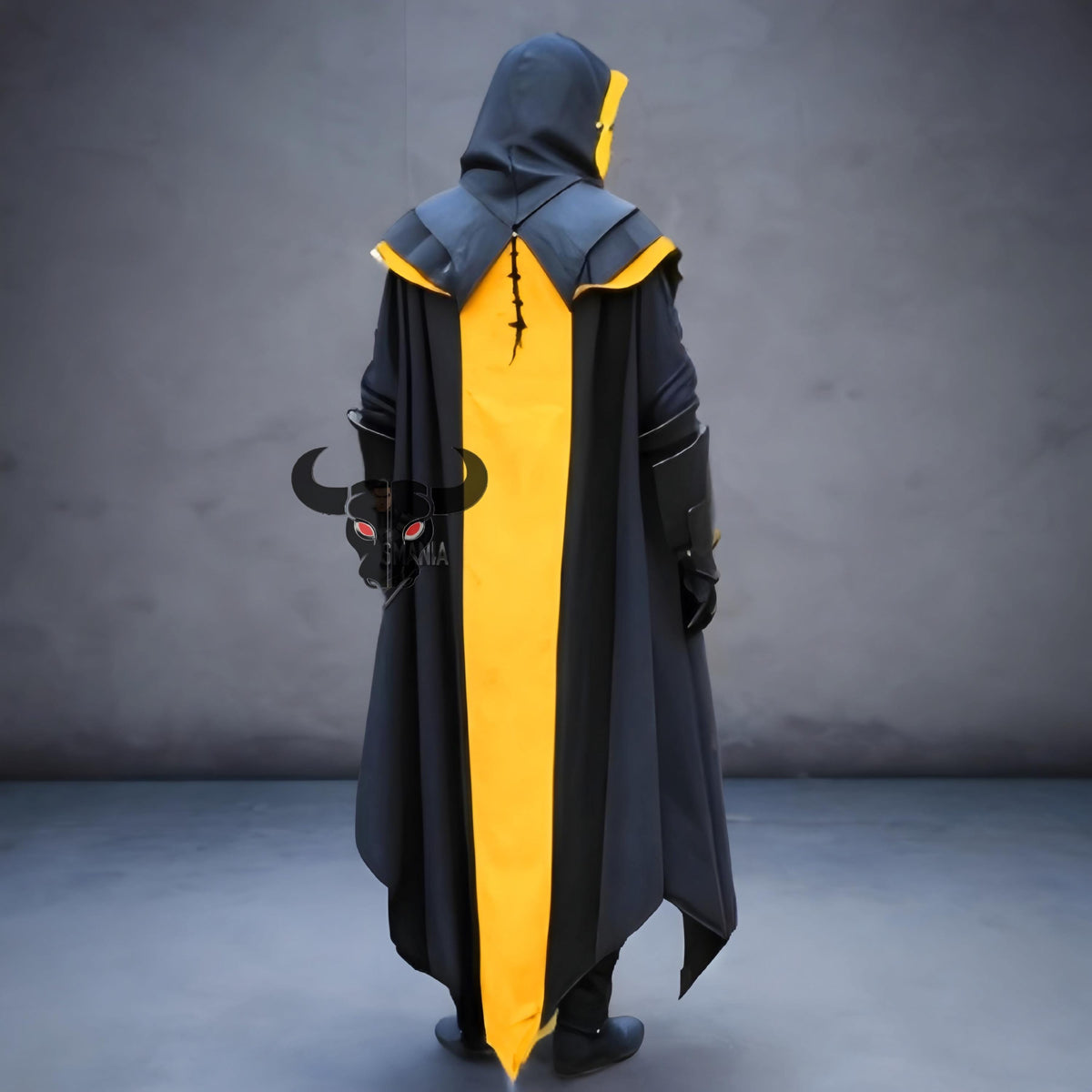 Scorpion Inspired Assassin Cosplay Costume Yellow Black Hooded Cloak Armor Set for Men