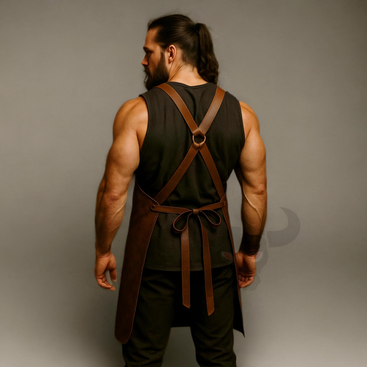 Handmade Brown Leather Apron Adjustable Heavy Duty Tool Apron for Chef Barista Workshop Durable