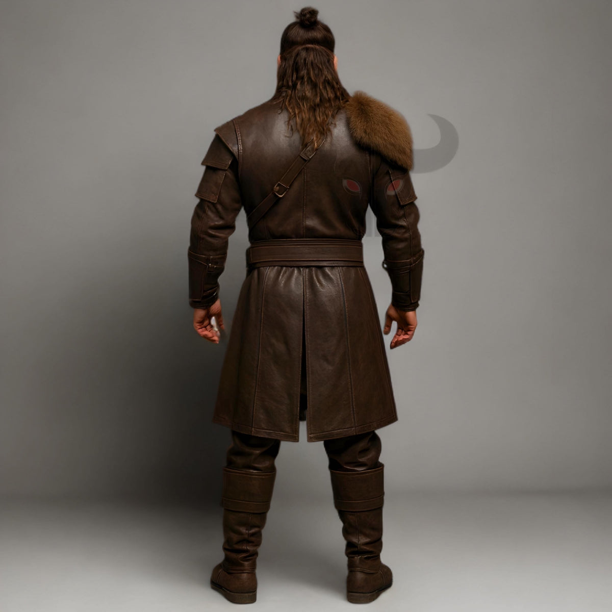 Men's Brown Leather Viking Armor Tunic with Fur Shoulder Medieval Warrior Cosplay Costume Outfit