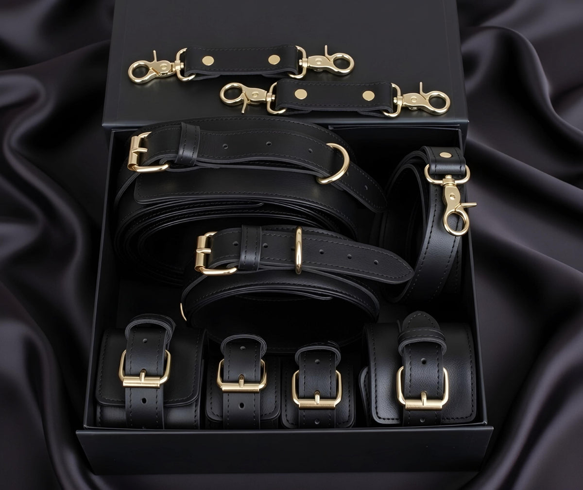 Luxury Leather Restraint Set Kit Cuffs Collar Waist Belt Couples Gift